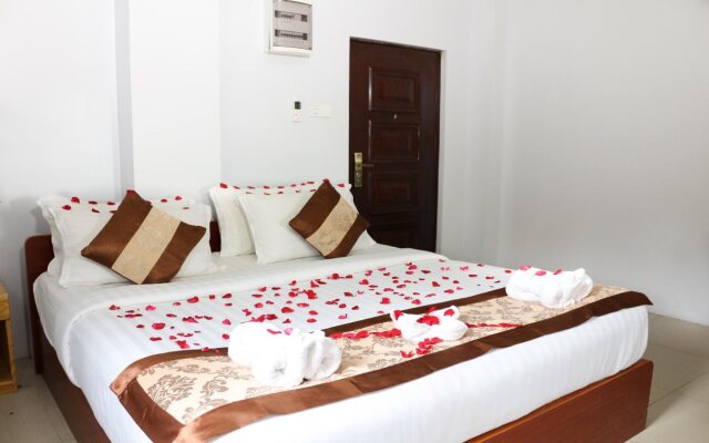 Landmark Hotel