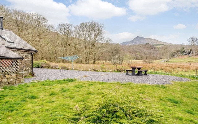 Bythyn Ddol Hafod