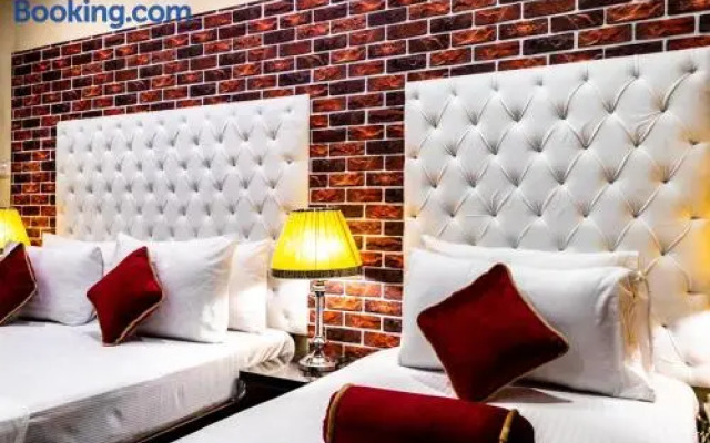 Rose Palace Hotel Gulberg