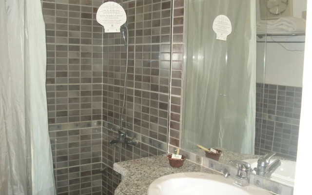 New Marina President Hotel