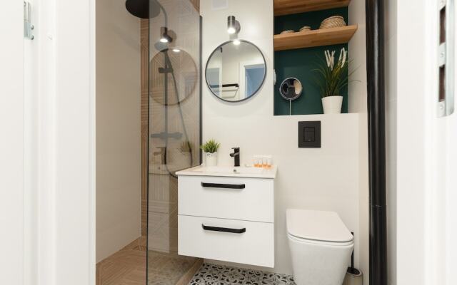 Warszawa Apartment Żelazna by Renters