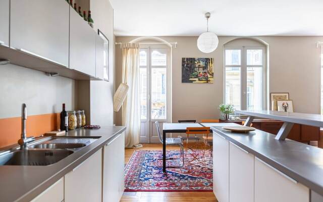 Typical Bordeaux Apartment