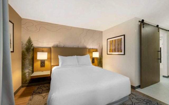 Aiden by Best Western Flagstaff