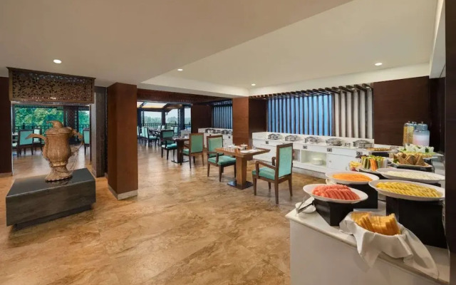 Golden Tulip Srinagar