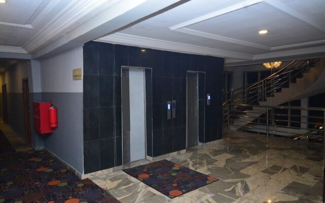 Signatious Hotels & Suites Lagos