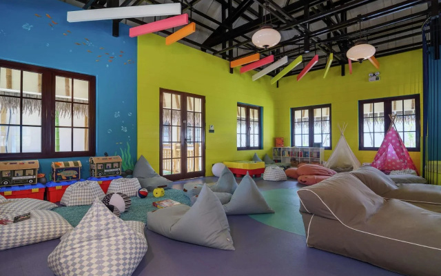 SAii Lagoon Maldives, Curio Collection by Hilton