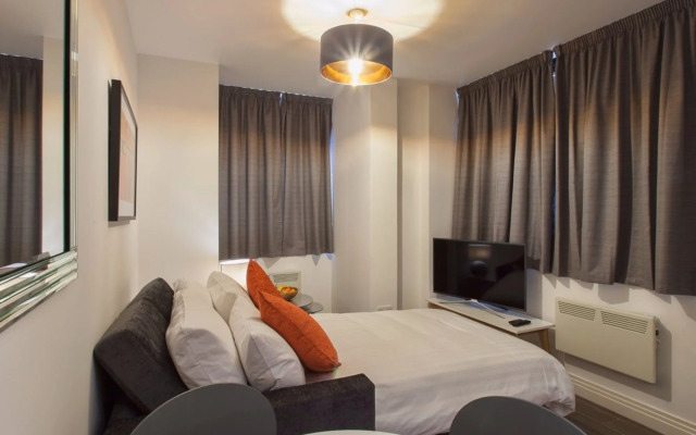 StayHere at Thornhill House