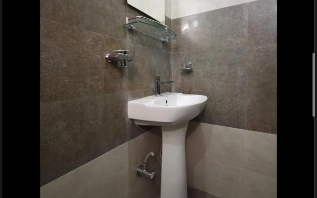 Parjaat Residency