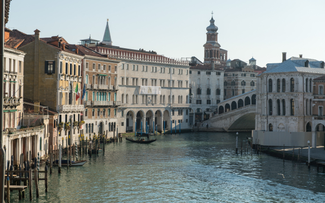 Locanda Leon Bianco on the Grand Canal