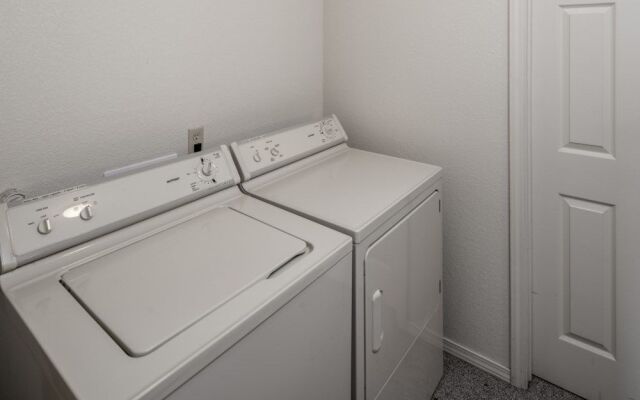 New Mexico Mountain Retreat - Three Bedroom Cabin