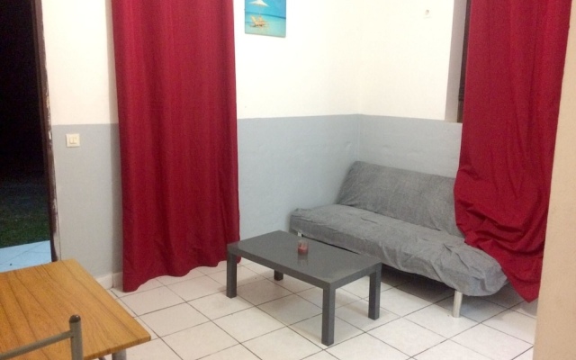 Apartment With one Bedroom in Le Gosier, With Enclosed Garden and Wifi