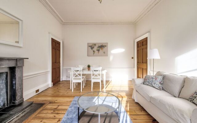 Cumberland - New Town Apartment