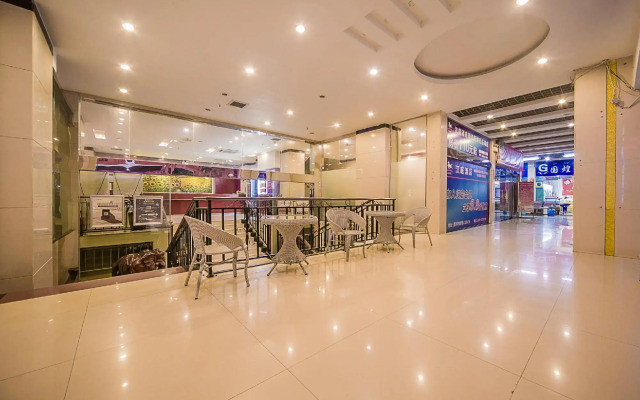 Hanting Hotel Xishuangbanna Kongquehu