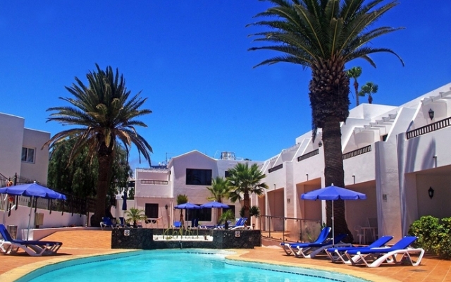 Apartamentos Fayna y Flamingo