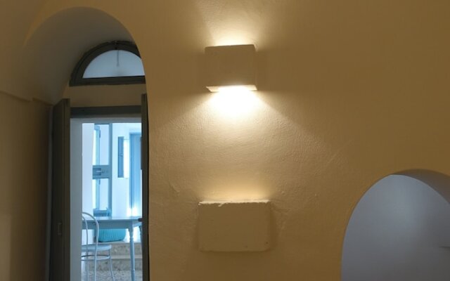 Borgo Fiancoafianco