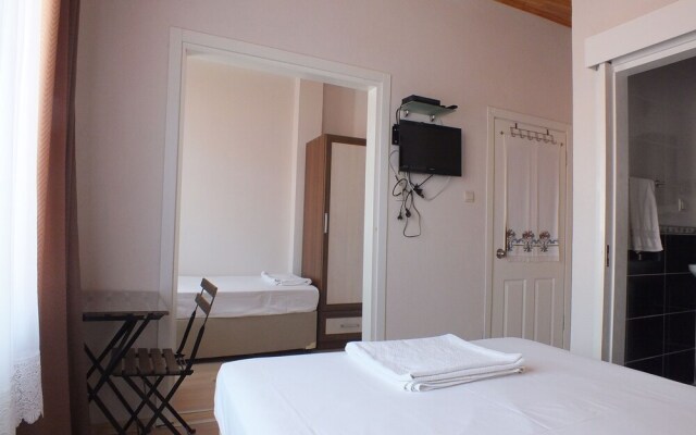 Mine Tatil Evi