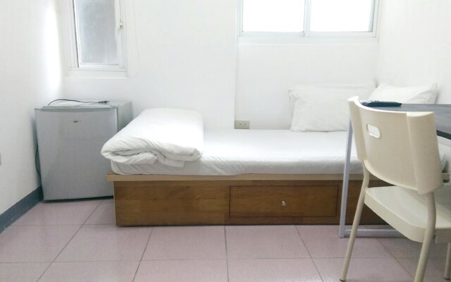 Cozy Hostel