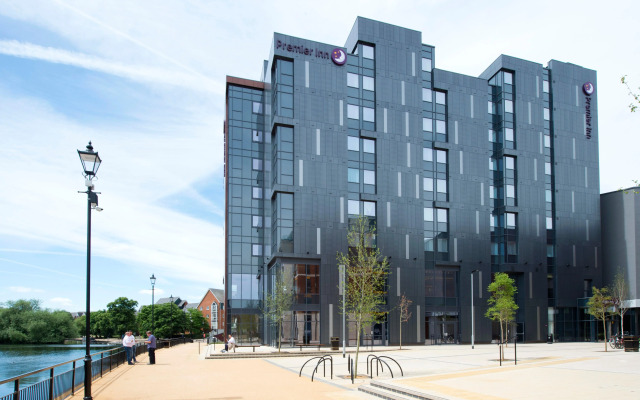 Premier Inn Bedford Town Centre