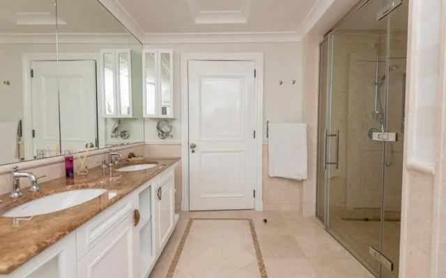 Villa Lazuli - Saadiyat Island - A one-of-a-kind stay, with jacuzzi and pool - limited to 12