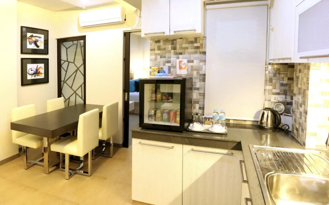 KLM Condotel