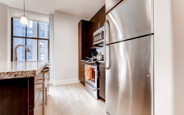 Global Luxury Suites at Harbor Point