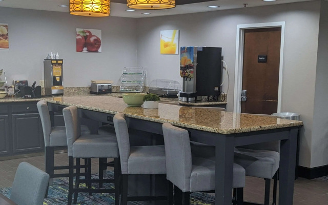 Quality Inn Danville - University Area