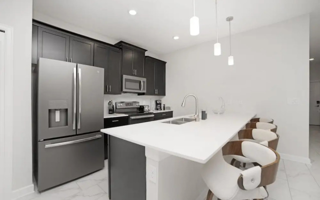 Memories Lane Villa Storey Lake