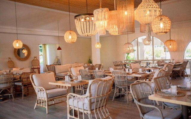 Wyndham Palmas Beach and Golf Boutique Resort