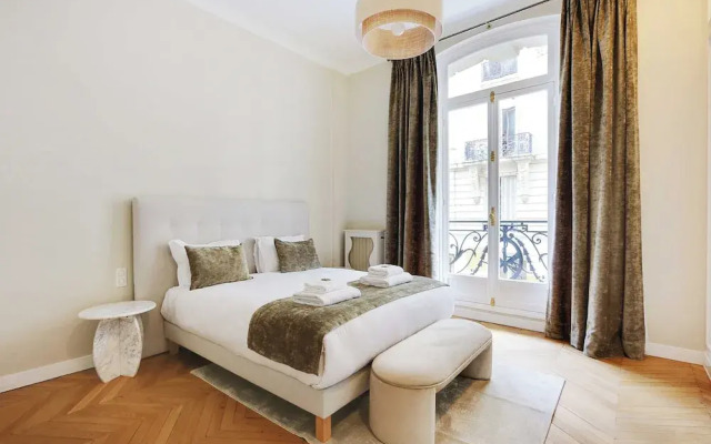 Spacious Apartment - 2br/4p - Arc de Triomphe