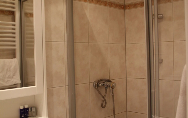 City Apart Hotel Center