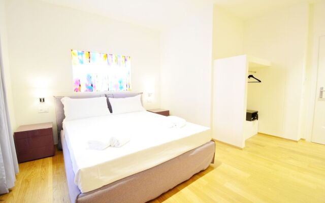 Lac Hotel