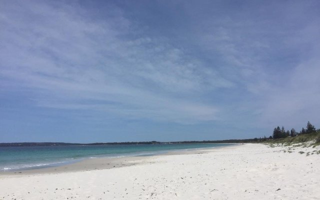 Hayes Beach House - Jervis Bay's #1
