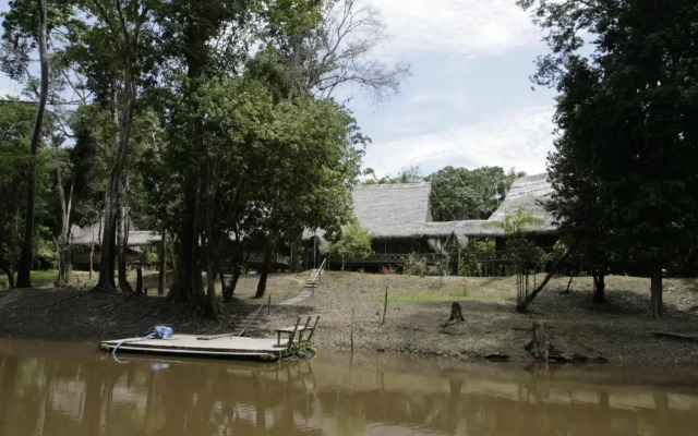 Lodge Jungle Wolf Expeditions