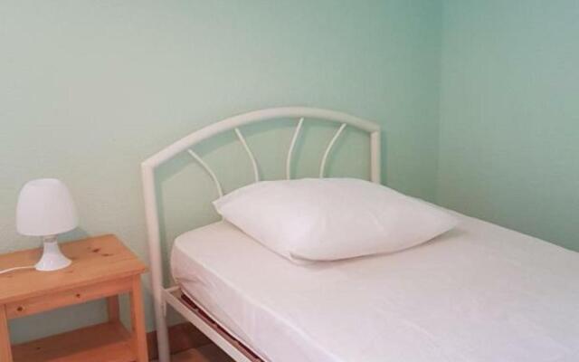 Gîte Villemontais, 4 pièces, 6 personnes - FR-1-496-121