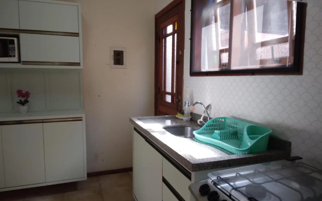 Apartamento Duplex a 100 metros da Praia de Boracéia