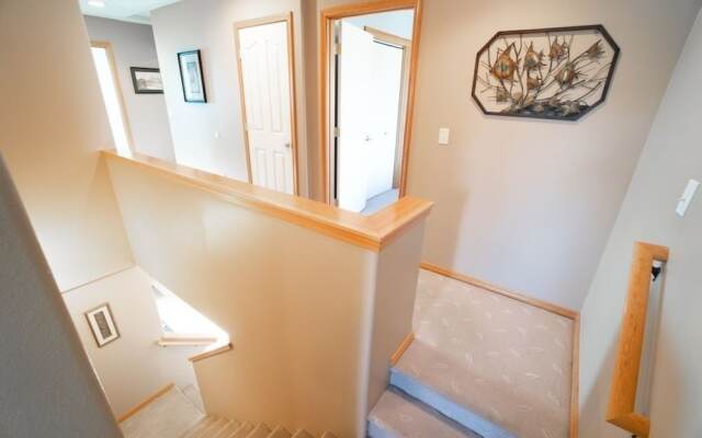 Necanicum - 6 Br Home