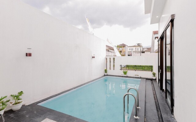 Thematic Cluster Village by The Lavana