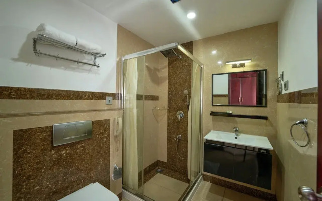 No 18 Hotel