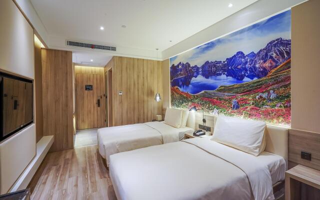 Jilin and Beijing Road Super 8 Hotel