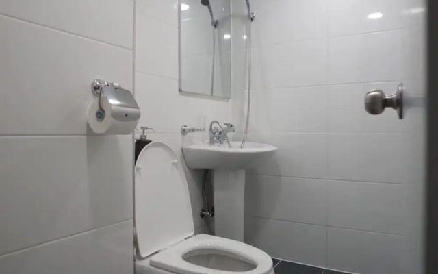 YH GuestHouse - Hostel