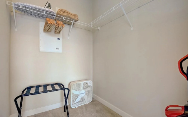 FRONTDESK 531 Virginia Ave Apts Downtown Indianapolis