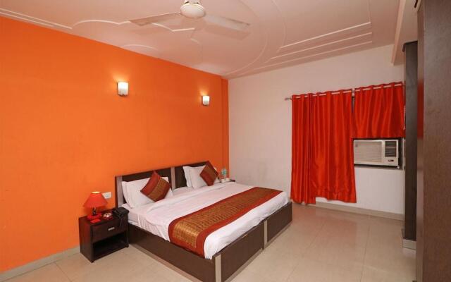 Hotel Era Residency