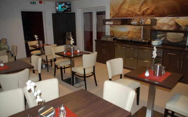 Casilino Hotel A24 - Wittenburg