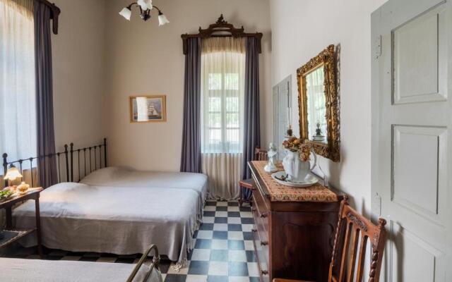 DellaGracia Mansion - up to 10 guests