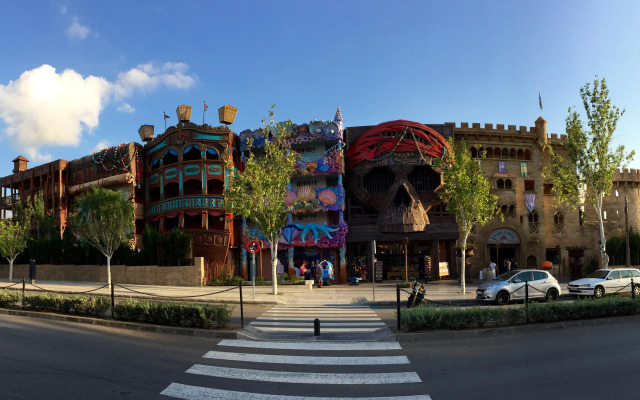 Pirates Village