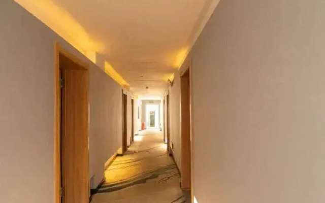 Kashgar Premium Hotel