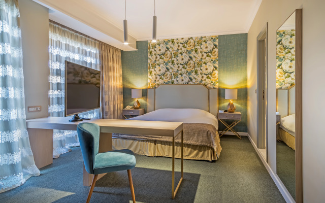 Отель Airotel Stratos Vassilikos