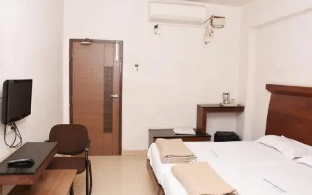 Hotel Ram Aariyas