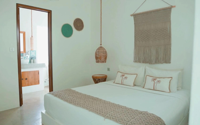 Seaesta Komodo Hotel & Hostel