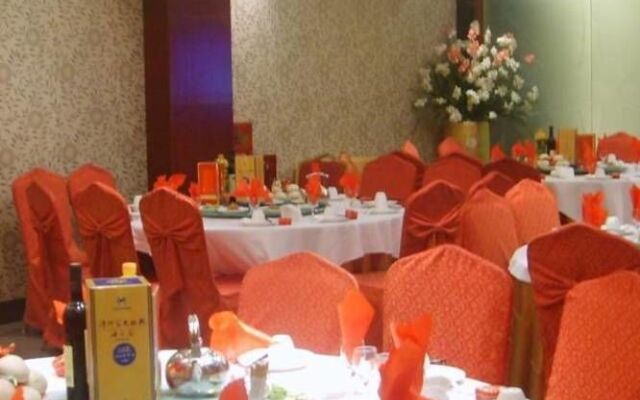 Hongda Longmen Hotel